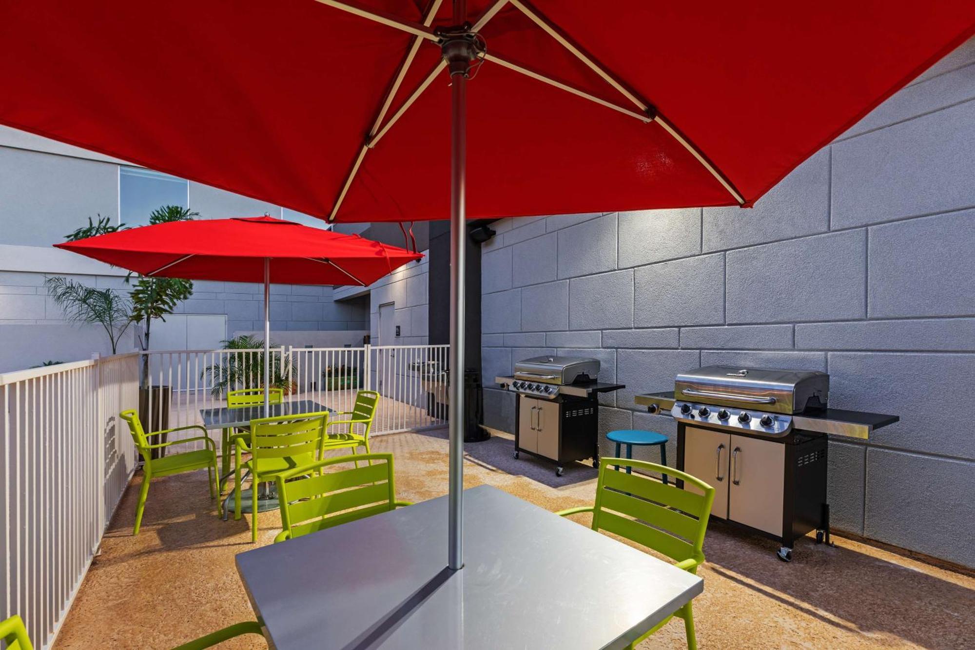 Tru By Hilton Laredo Airport Area, Tx Hotel Exterior photo
